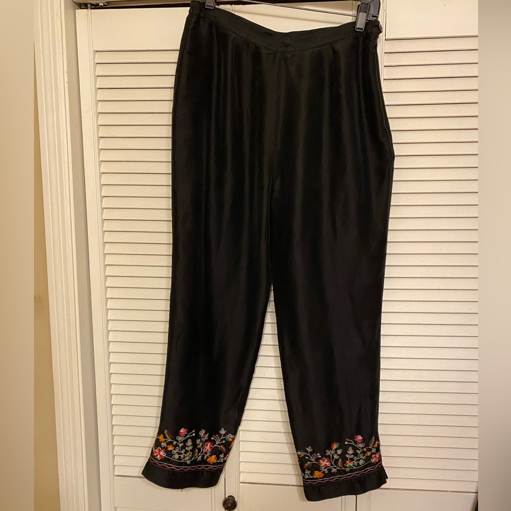 Silkland capri pant, size 12, black w/ multicolored flowers embroidered on hem.